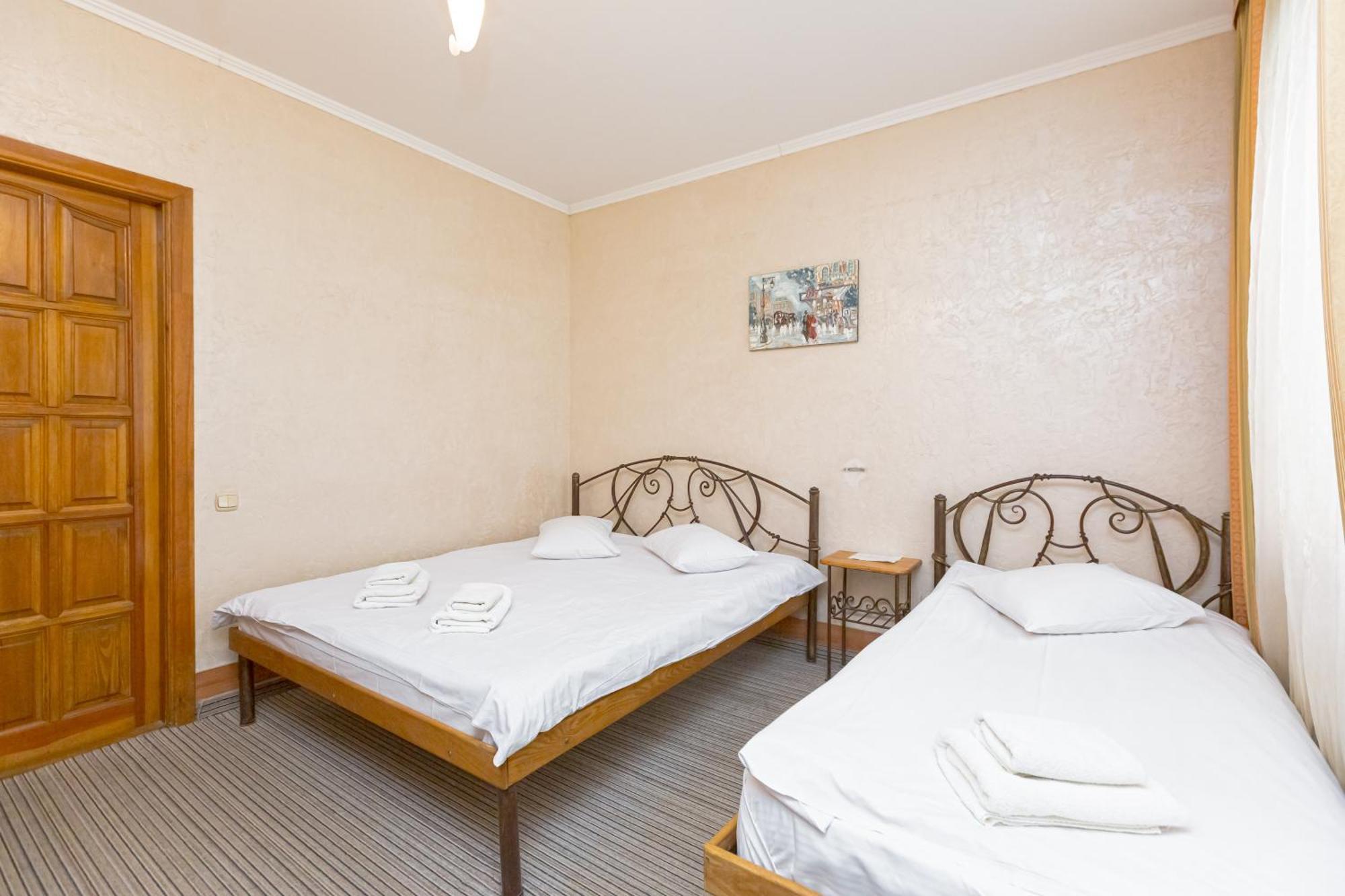 Hotel Staryi Krakiv Lemberg Exterior foto
